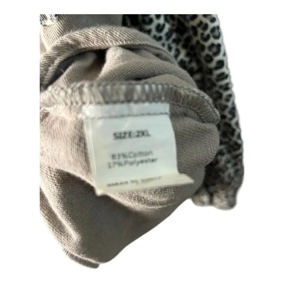 SHEIN Leopard Print Patch Jean Jacket - Picture 4 of 7